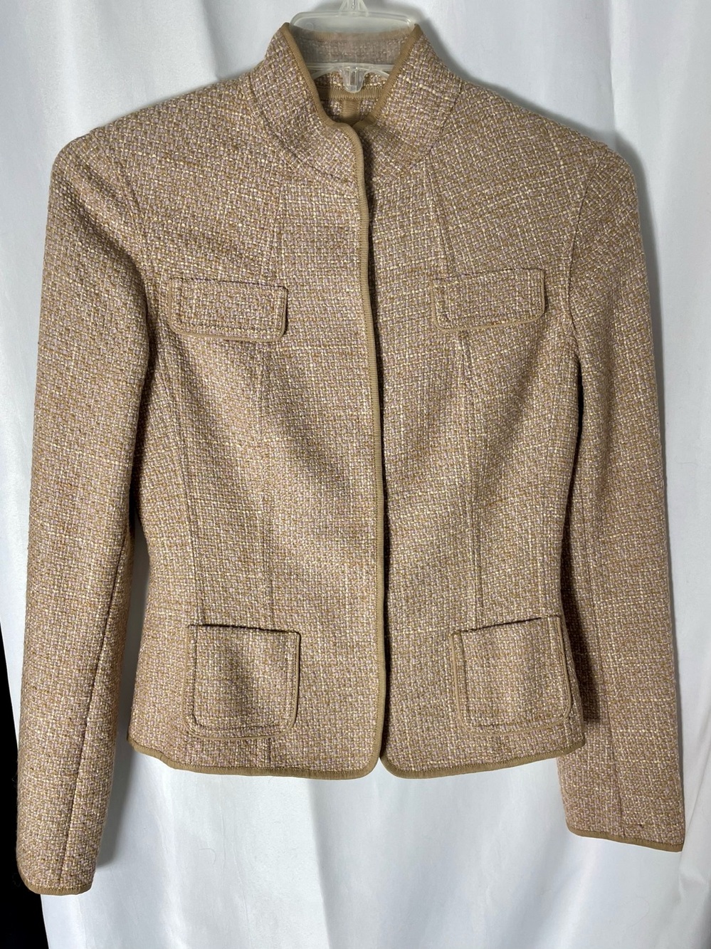 Wool tweed unlined tailored jacket